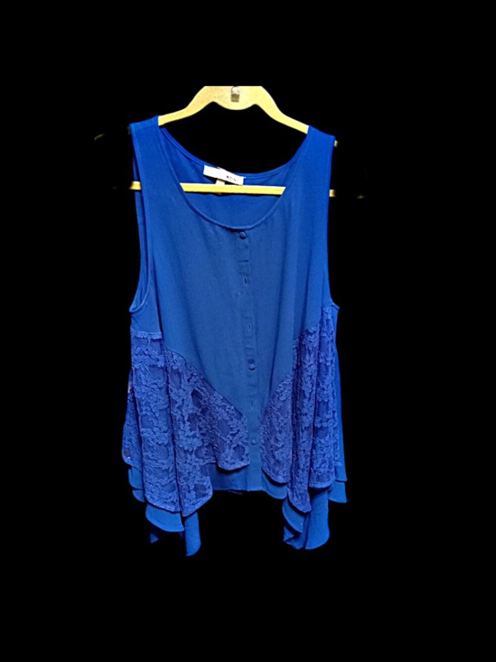 TV Blue Sleeveless Lacey Sharkbite Top
